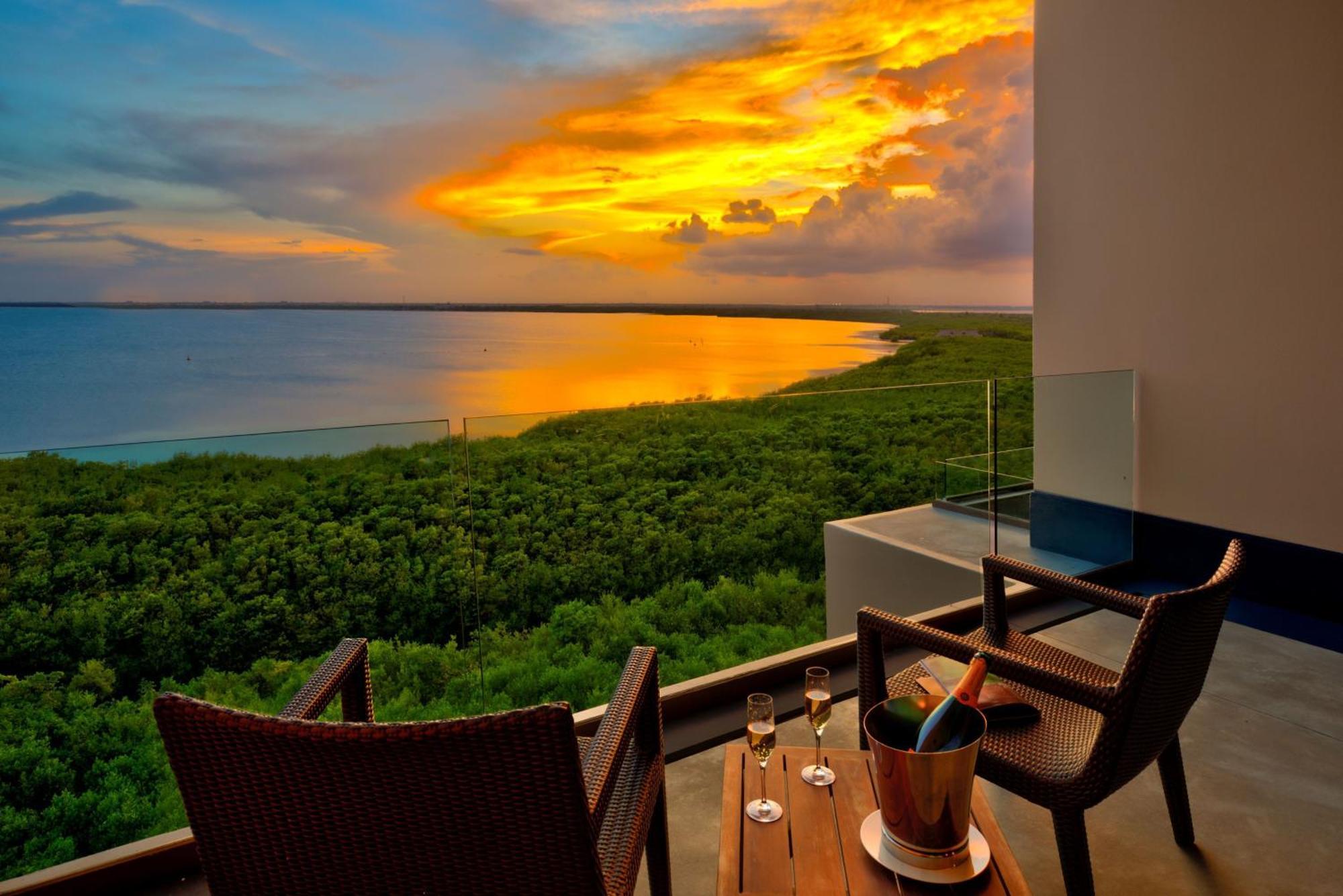 Nizuc Resort & Spa Cancun Exterior photo